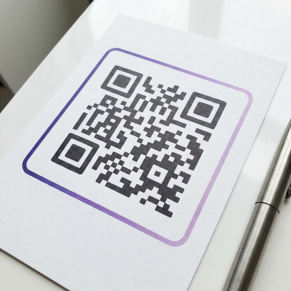 草莓视频商务二维码